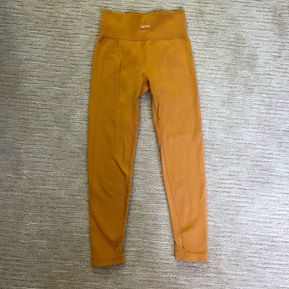 Bo&Tee ribbed leggings